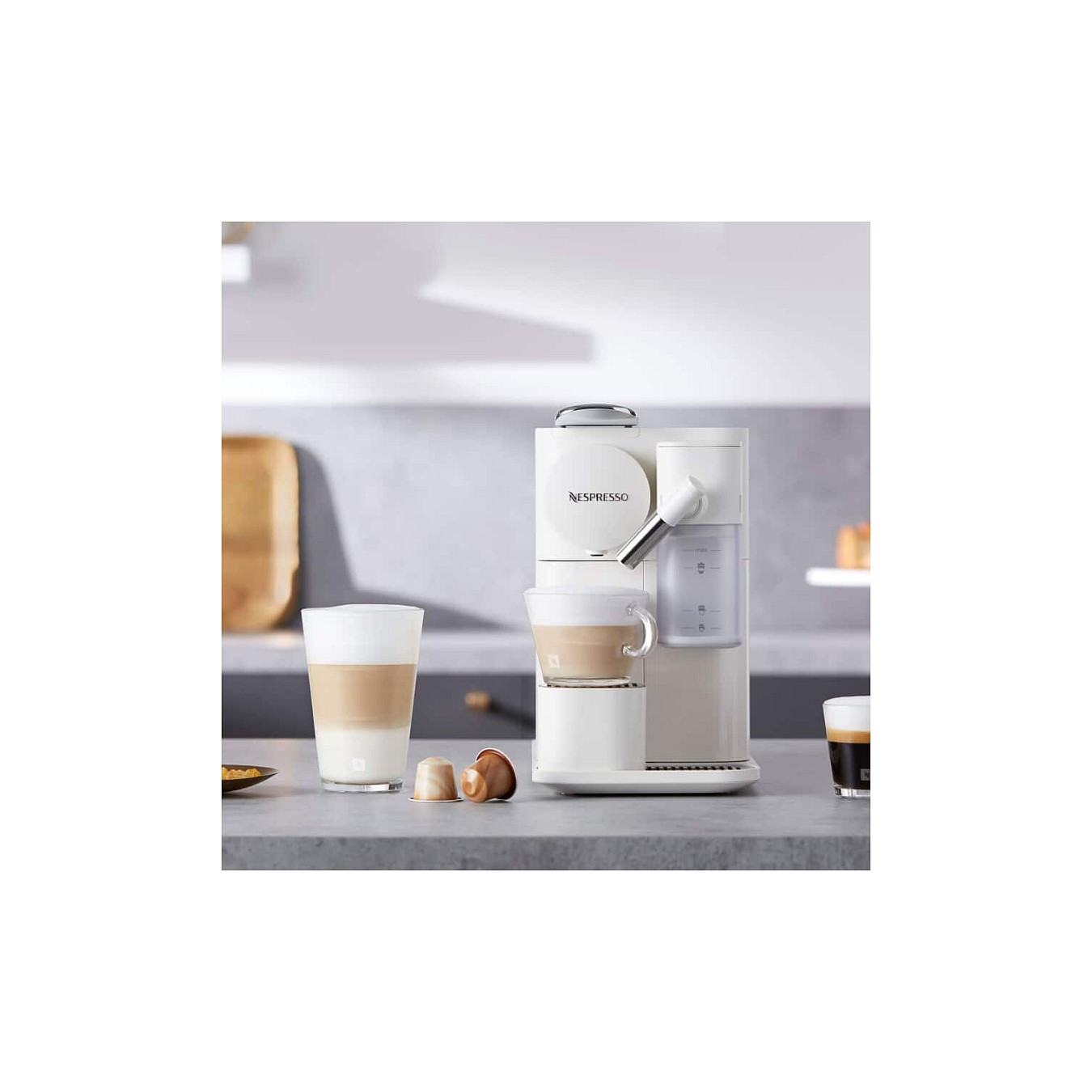 DeLonghi Kaffeemaschine Nespresso Lattissima One EN510.W weiß — Buy in Cyprus with Fast Delivery