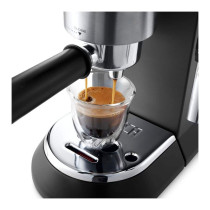 DeLonghi Kaffeemaschine Dedica EC685.BK schwarz — Buy in Cyprus with Fast Delivery
