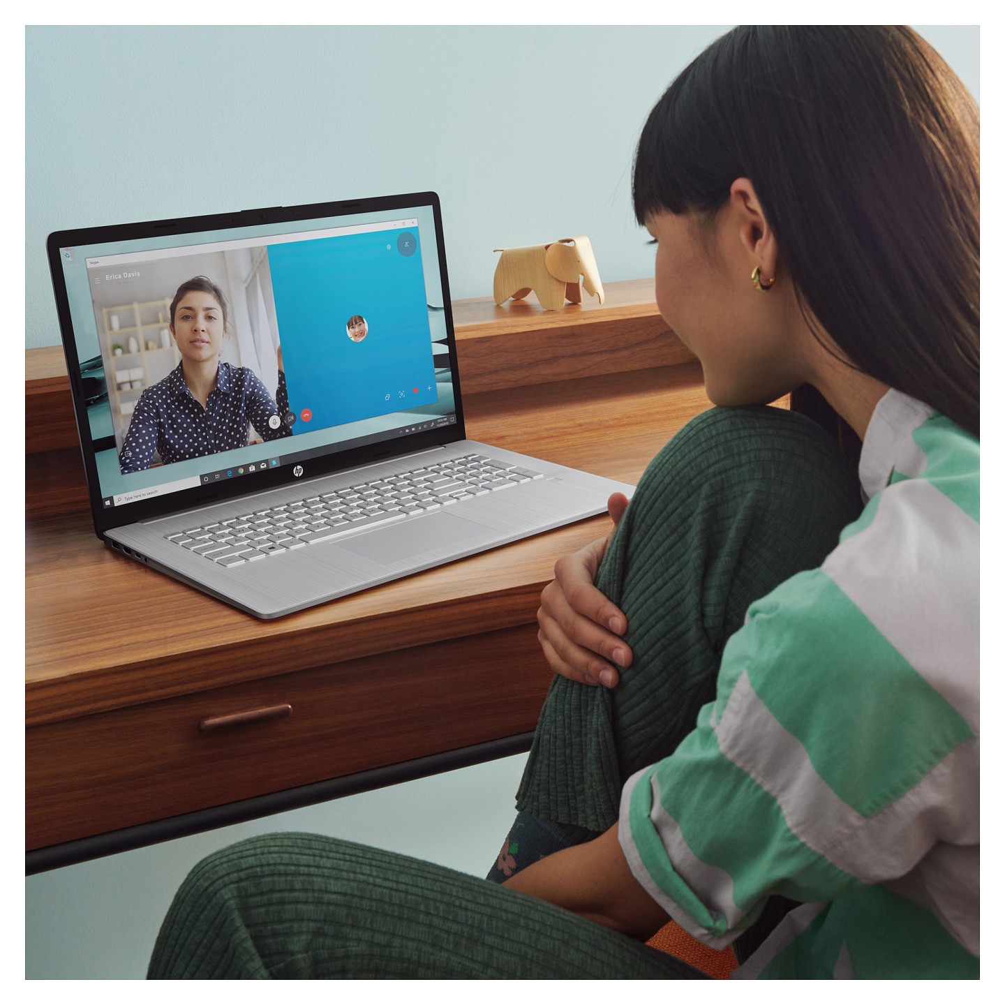 HP 17-cn3659ng i5 1334U 16GB 512SSD W11 Home Silver — Buy in Cyprus with Fast Delivery