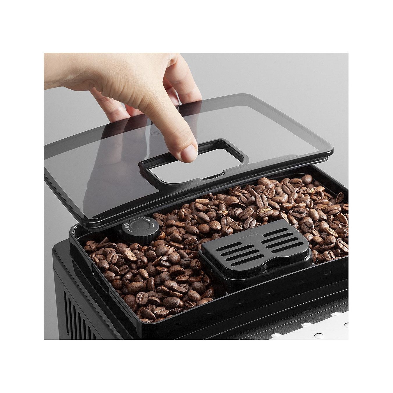 DeLonghi Kaffeemaschine Magnifica S ECAM 20.116.B — Buy in Cyprus with Fast Delivery