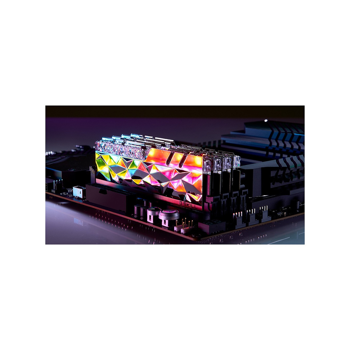 DIMM 64 GB DDR4-3600(4x 16 GB)Quad-Kit(silber. F4-3600C16Q-64GTESC. Trident Z Royal Elite. INTEL XMP)