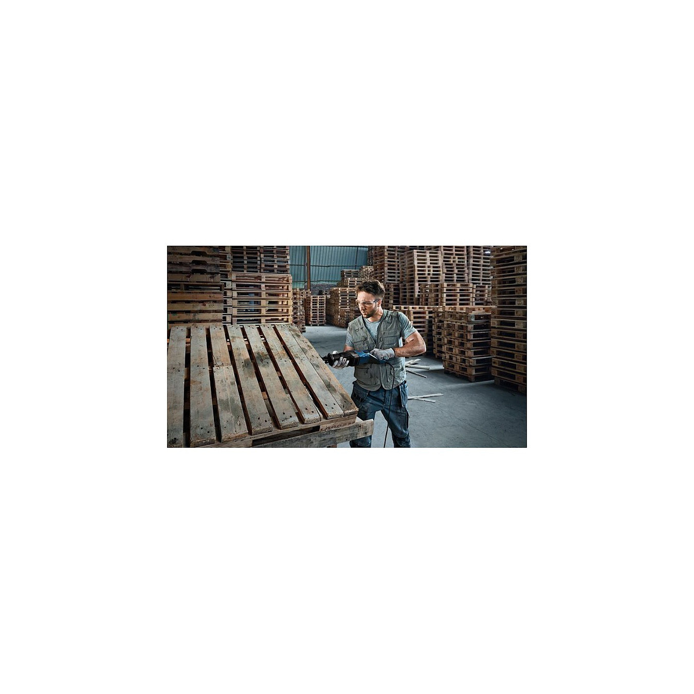 Bosch Professional Säbelsäge - GSA 120 — Buy in Cyprus with Fast Delivery
