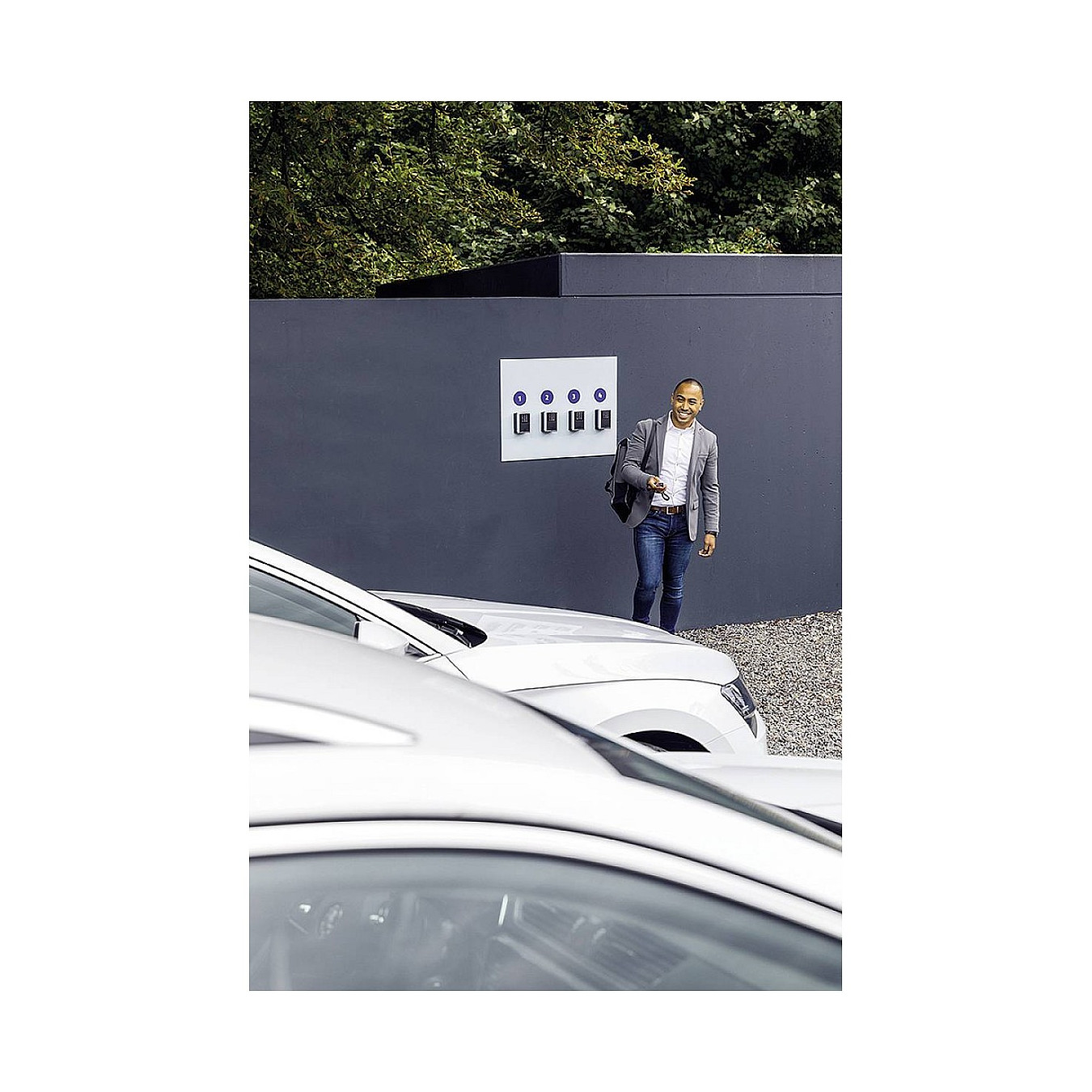 ABUS Schlüsselkasten KeyGarage 787 SMART BT Wandmontage — Buy in Cyprus with Fast Delivery