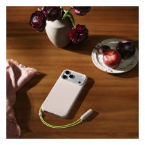 Beats Kickstand Case iPhone 17 Pro Max mit MagSafe und Kamerasteuerung (kalkstein) — Buy in Cyprus with Fast Delivery