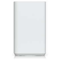 2-bay Ubiquiti UNAS-2-W white — Buy in Cyprus with Fast Delivery