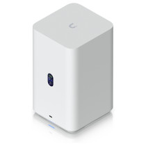 2-bay Ubiquiti UNAS-2-W white — Buy in Cyprus with Fast Delivery
