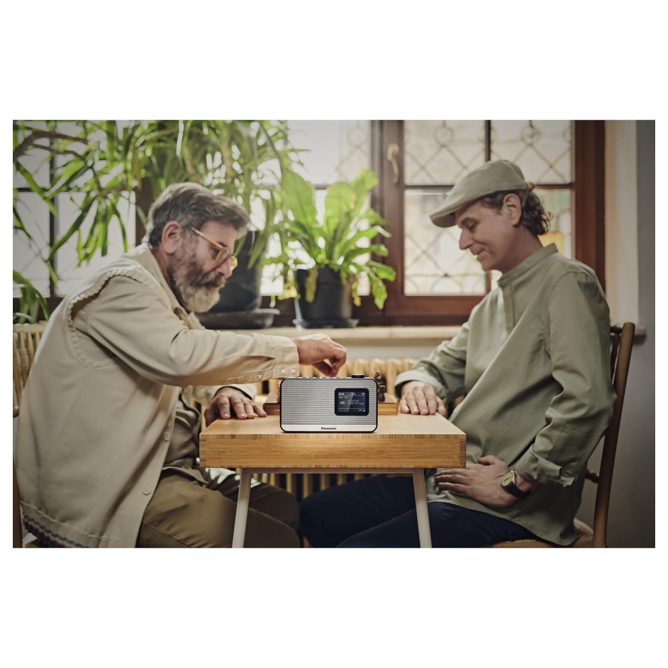 Panasonic RF-D15EG Tragbares DAB-Radio 3 Watt silver — Buy in Cyprus with Fast Delivery