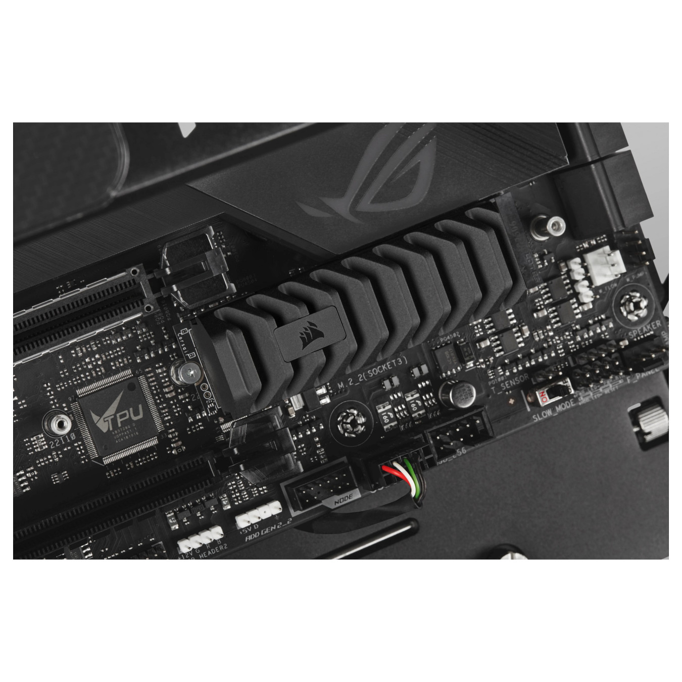 M.2 1TB CORSAIR PCI-E NVMe Gen4 MP600 PRO XT retail — Buy in Cyprus with Fast Delivery