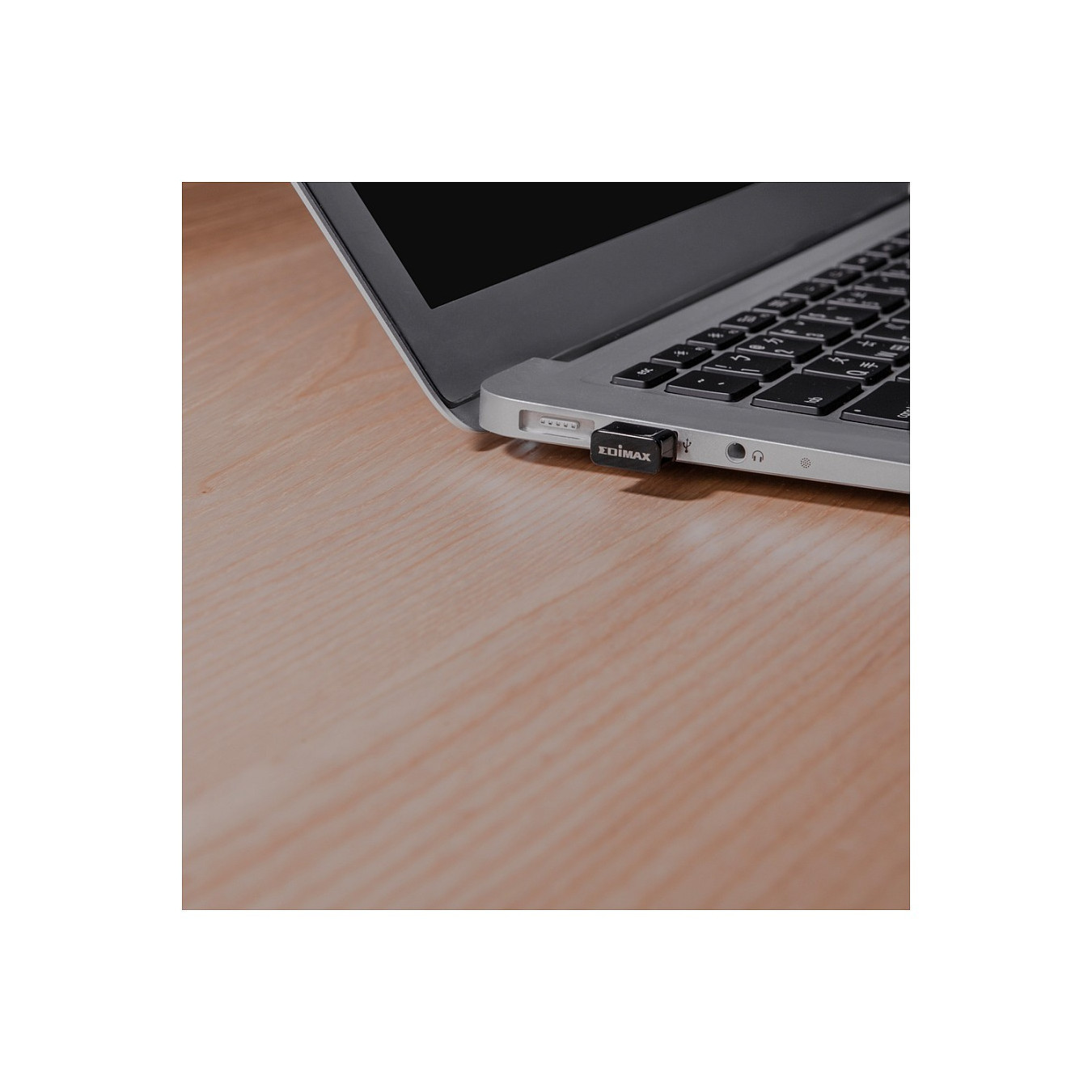 IIYAMA mini USB Adapter drahtlos AC1200 Dual-Band MU-MIMO — Buy in Cyprus with Fast Delivery
