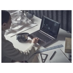 Bang & Olufsen Beoplay Portal Wireless Gaming Headphone schwarz — Buy in Cyprus with Fast Delivery