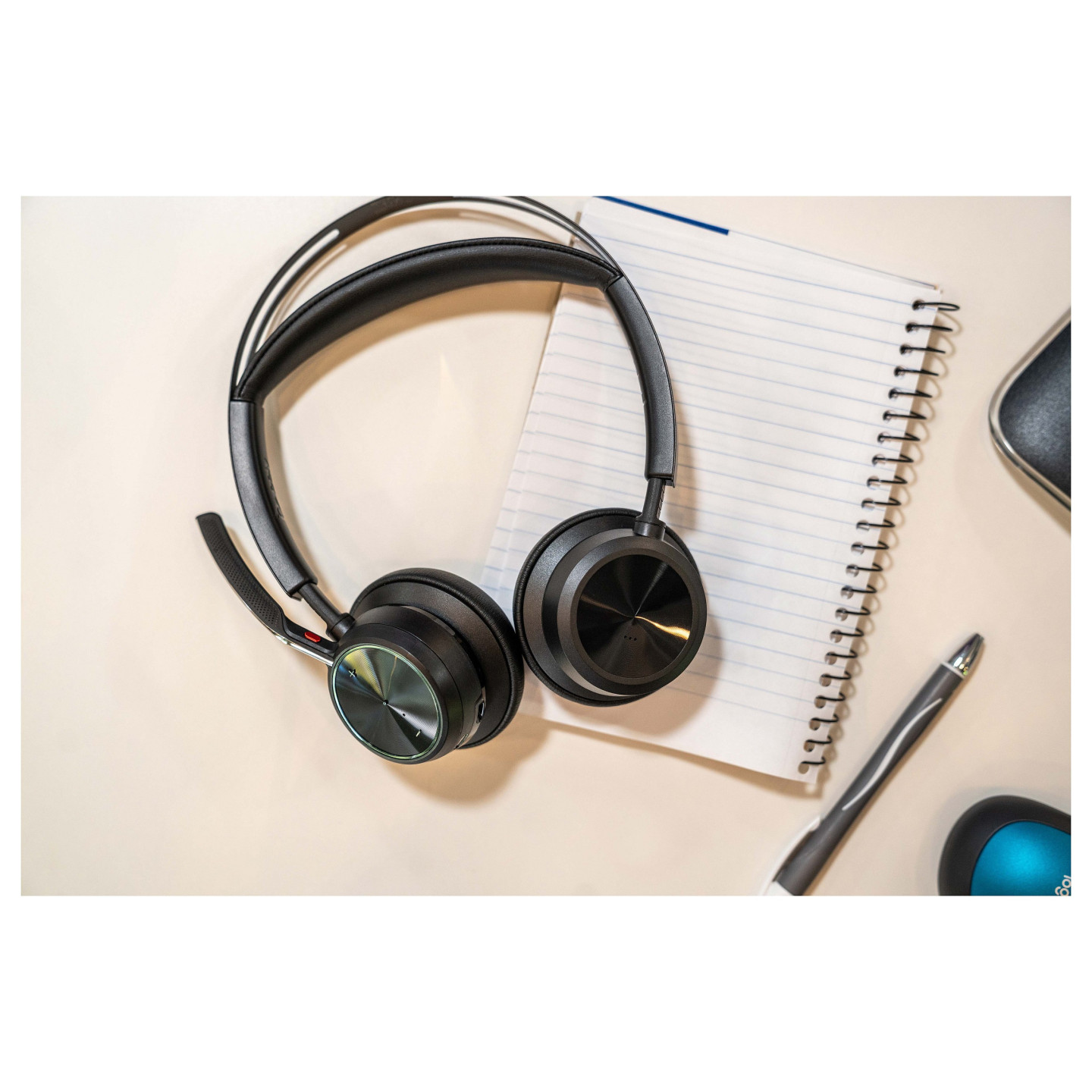 POLY VOYAGER FOCUS 2-M USB-C-C — Buy in Cyprus with Fast Delivery