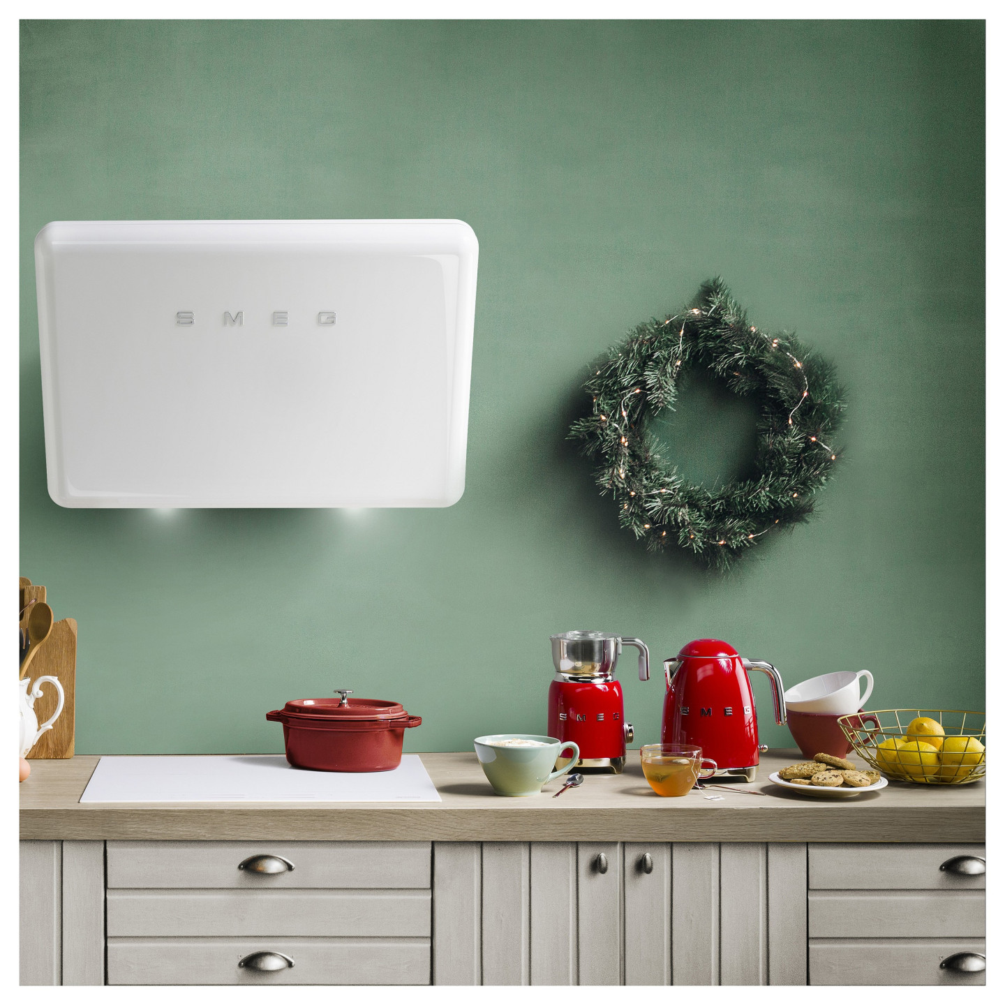SMEG KLF03RDEU Wasserkocher Rot — Buy in Cyprus with Fast Delivery