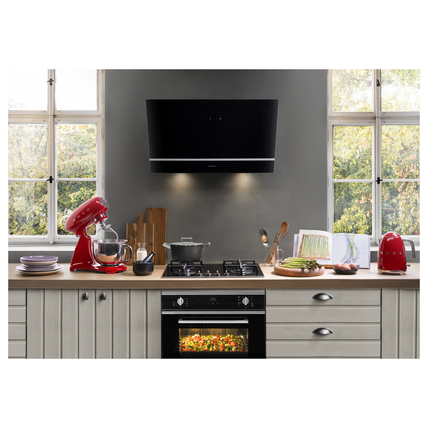 SMEG KLF03RDEU Wasserkocher Rot — Buy in Cyprus with Fast Delivery