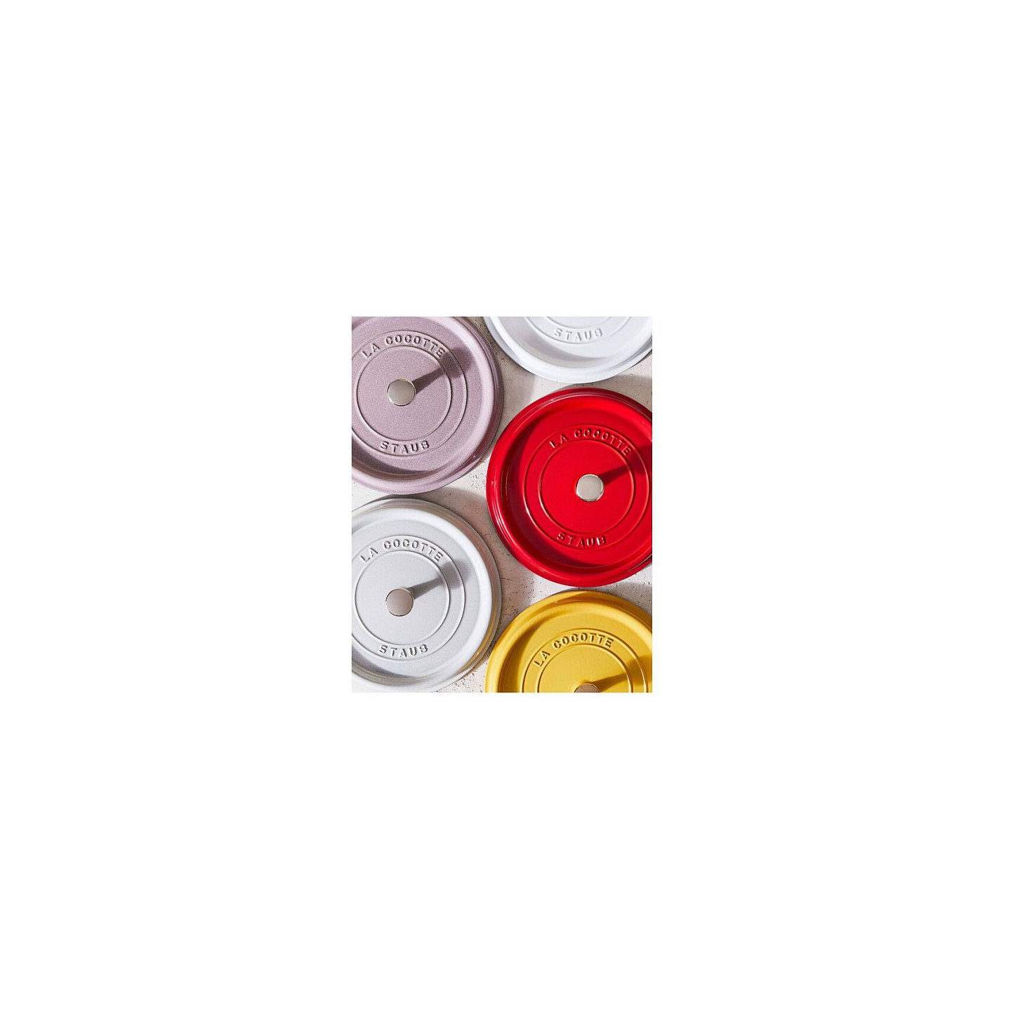 Staub La Cocotte 24cm rund. Kirsch-rot. Gusseisen — Buy in Cyprus with Fast Delivery