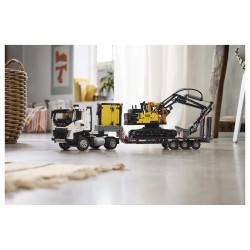 LEGO Technic Volvo FMX LKW mit EC230 Electric Raupenbagger 42175 — Buy in Cyprus with Fast Delivery