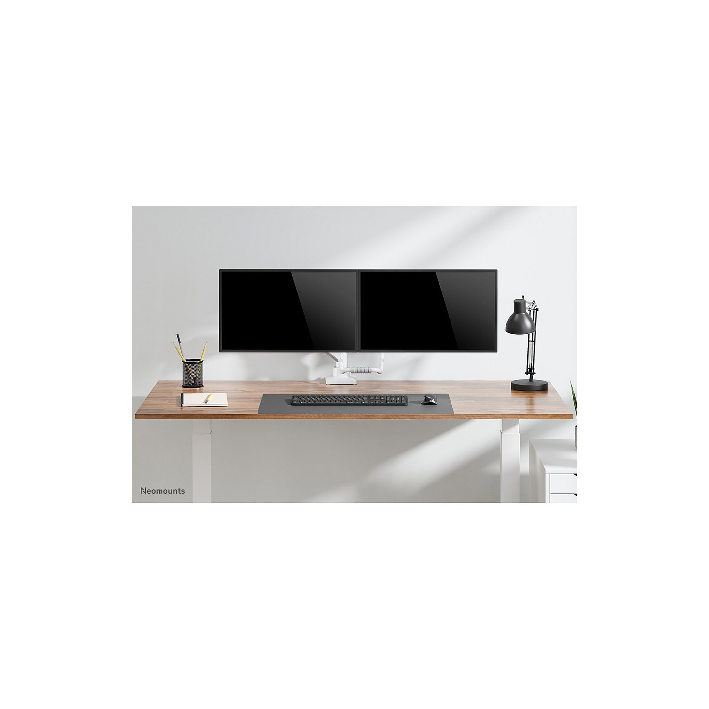 Neomounts Full Motion Tischhalterung für zwei Flachbildschirme 17-32'' 7KG 2x 8KG White — Buy in Cyprus with Fast Delivery