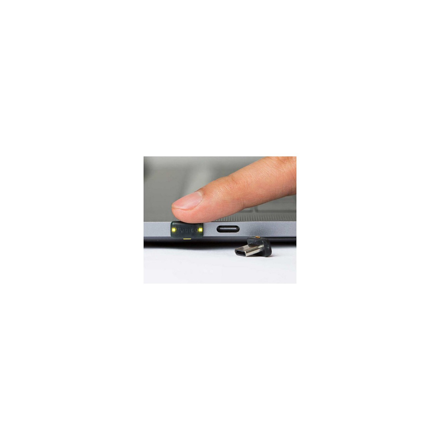 Yubico YubiKey 5C Nano FIPS — Buy in Cyprus with Fast Delivery