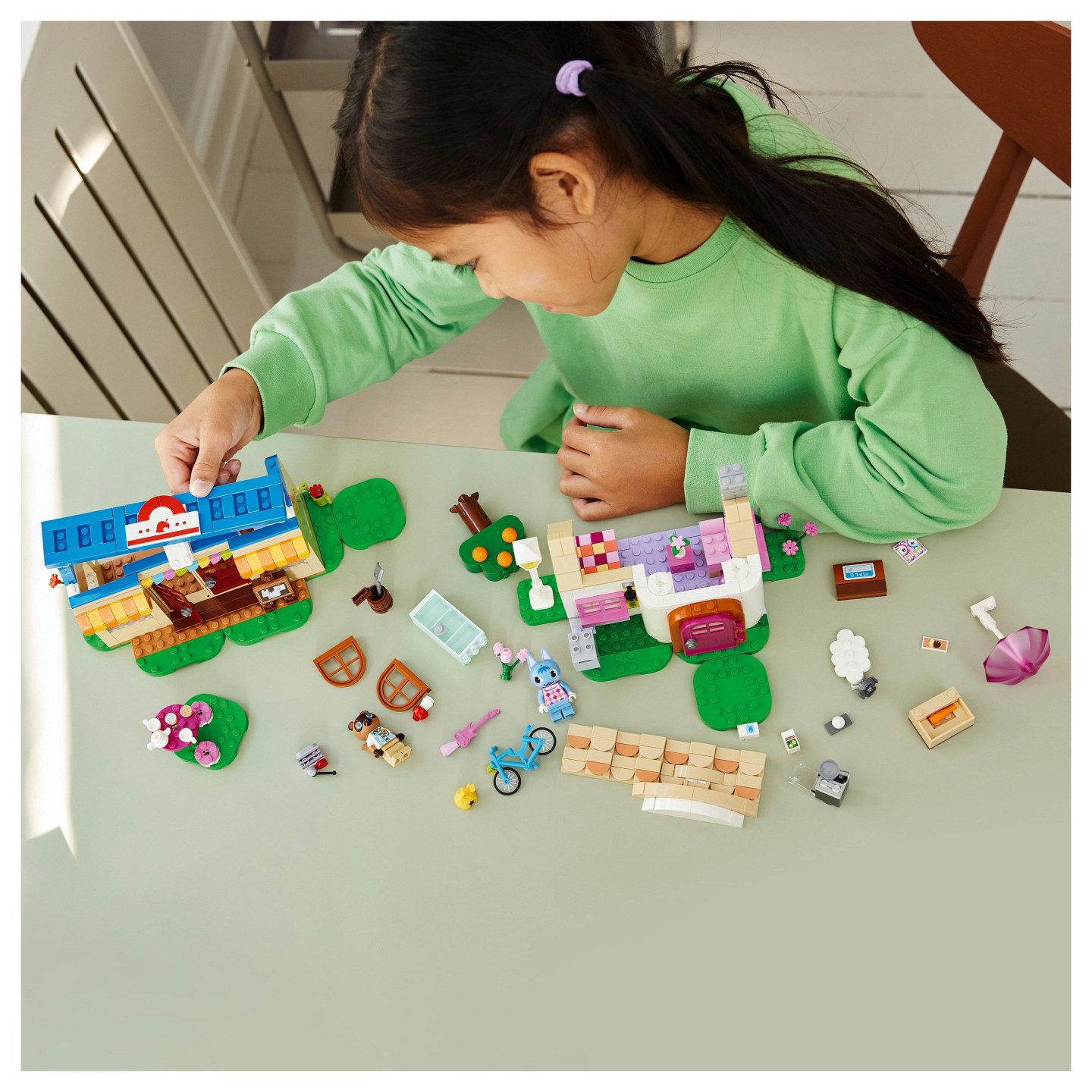 LEGO Animal Crossing Nooks Laden & Sophies Haus 77050 — Buy in Cyprus with Fast Delivery