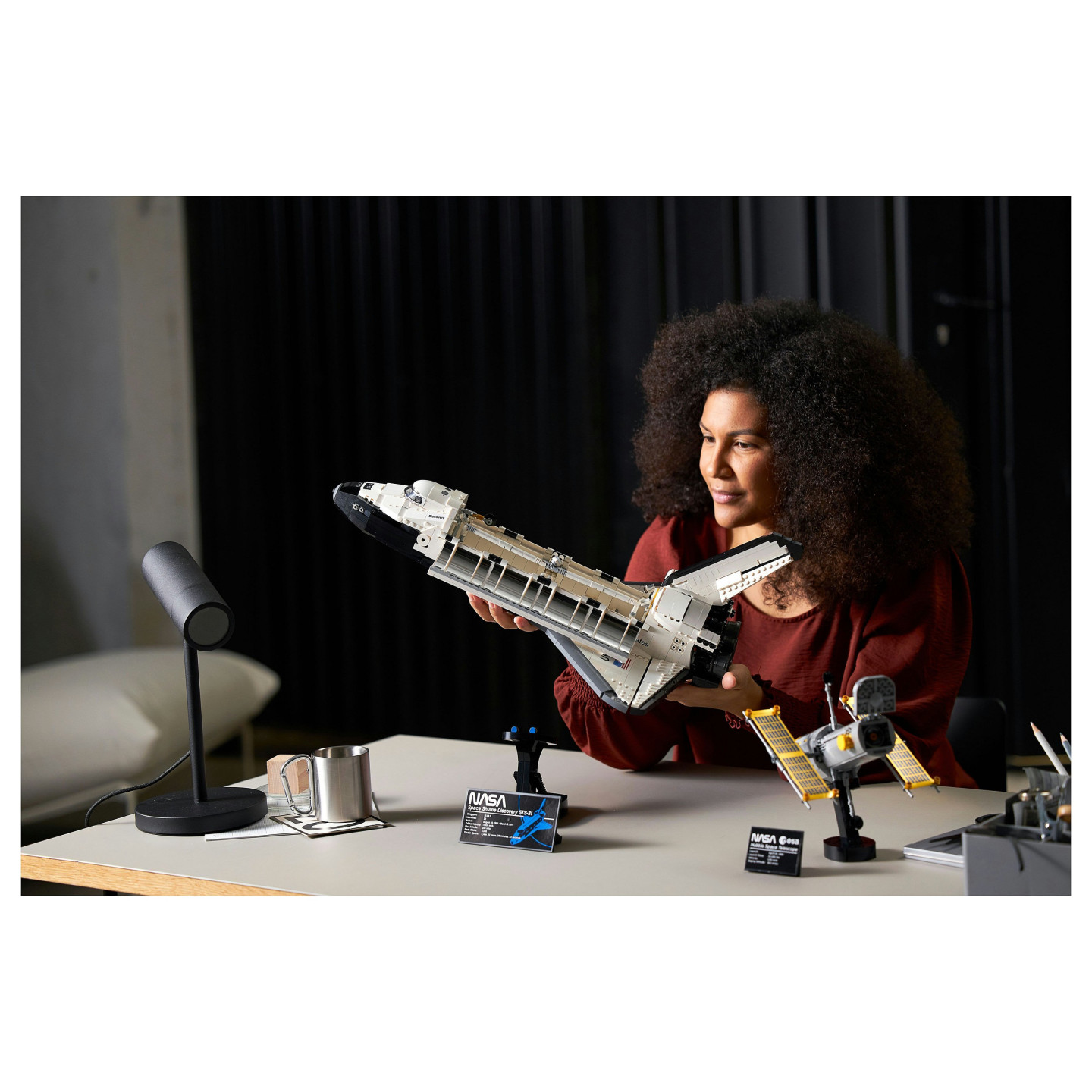 LEGO Creator Expert - NASA-Spaceshuttle Discovery — Buy in Cyprus with Fast Delivery
