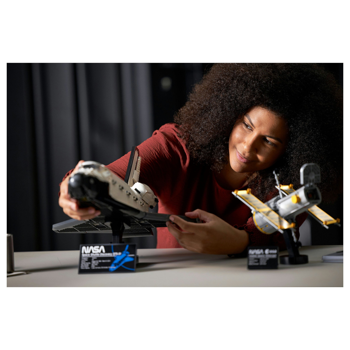 LEGO Creator Expert - NASA-Spaceshuttle Discovery — Buy in Cyprus with Fast Delivery
