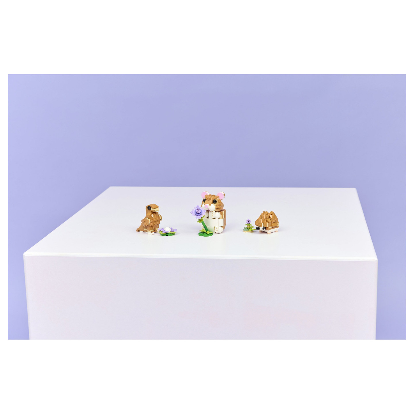 LEGO 31376 Creator 3-in-1 Niedlicher Hamster mit Blume — Buy in Cyprus with Fast Delivery