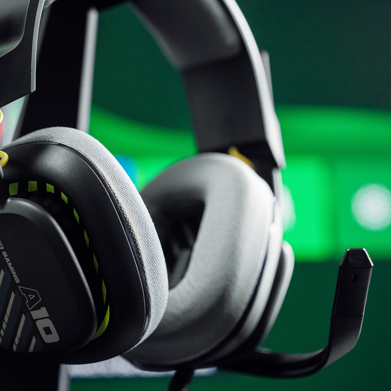 ASTRO Gaming A10 Gen 2 Headset - Wired 3.5mm - Over-Ear, Unidirectional Boom Mic, Black — Buy in Cyprus with Fast Delivery