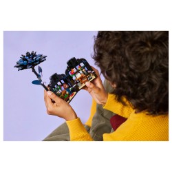 LEGO 76784 Wednesday Schwarze Dahlie — Buy in Cyprus with Fast Delivery