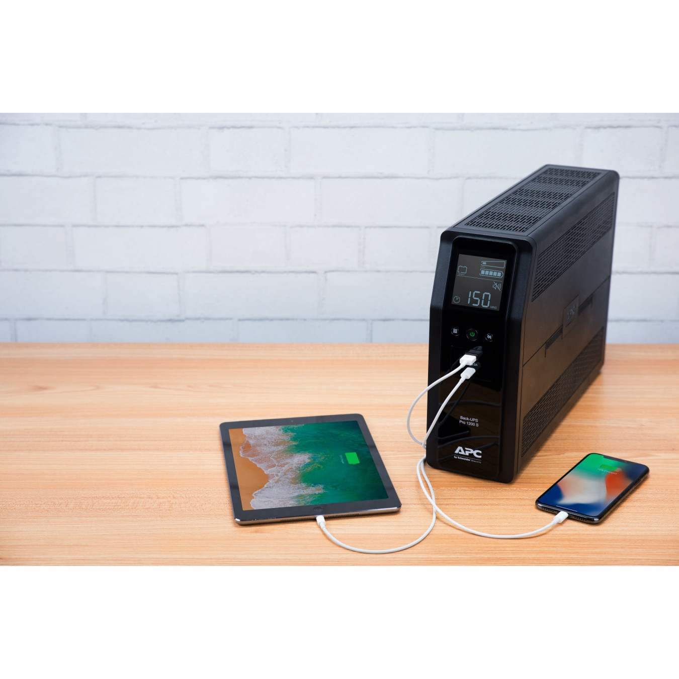 APC Back-UPS Pro BR1200SI - 1200VA/720W Line-Interactive UPS, 8×IEC C13, AVR, Sine Wave, USB A+C, LCD (Black)