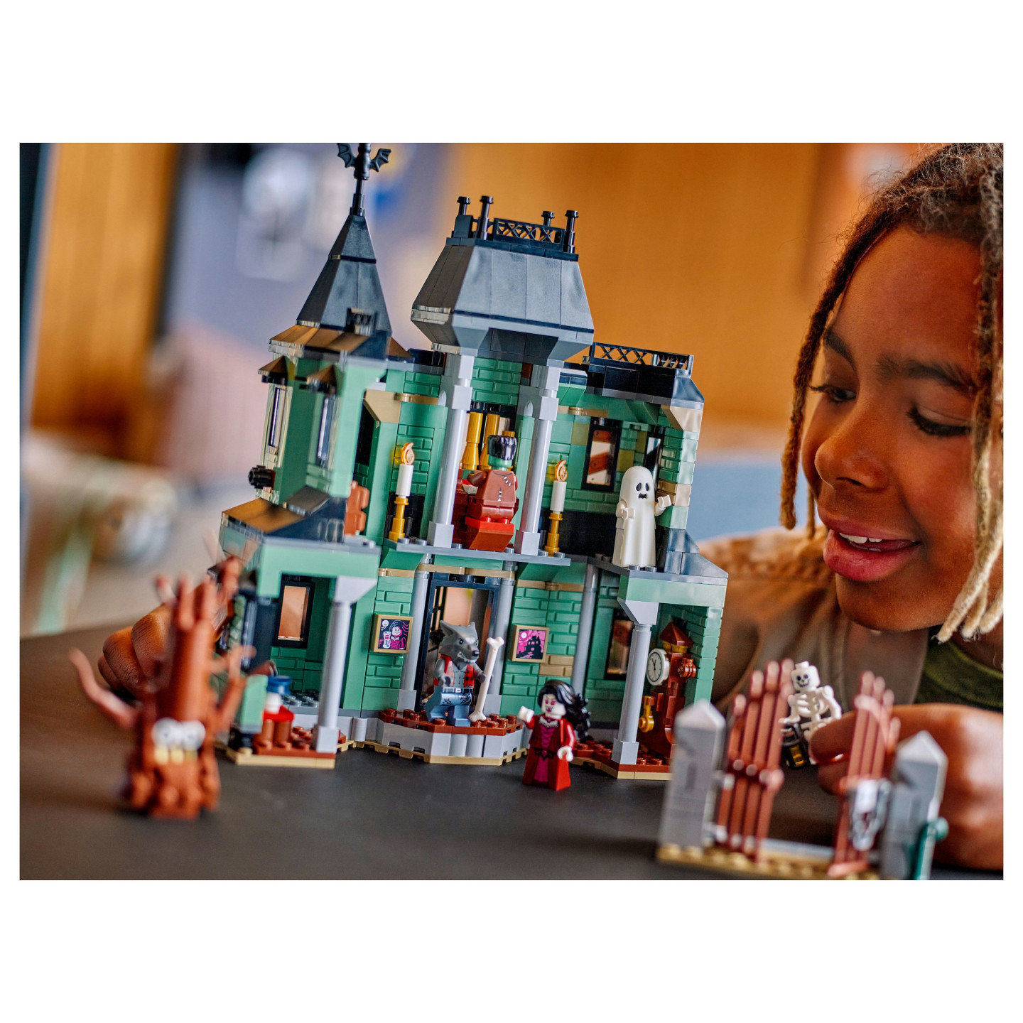LEGO 31167 Creator 3-in-1 Geisterhaus — Buy in Cyprus with Fast Delivery