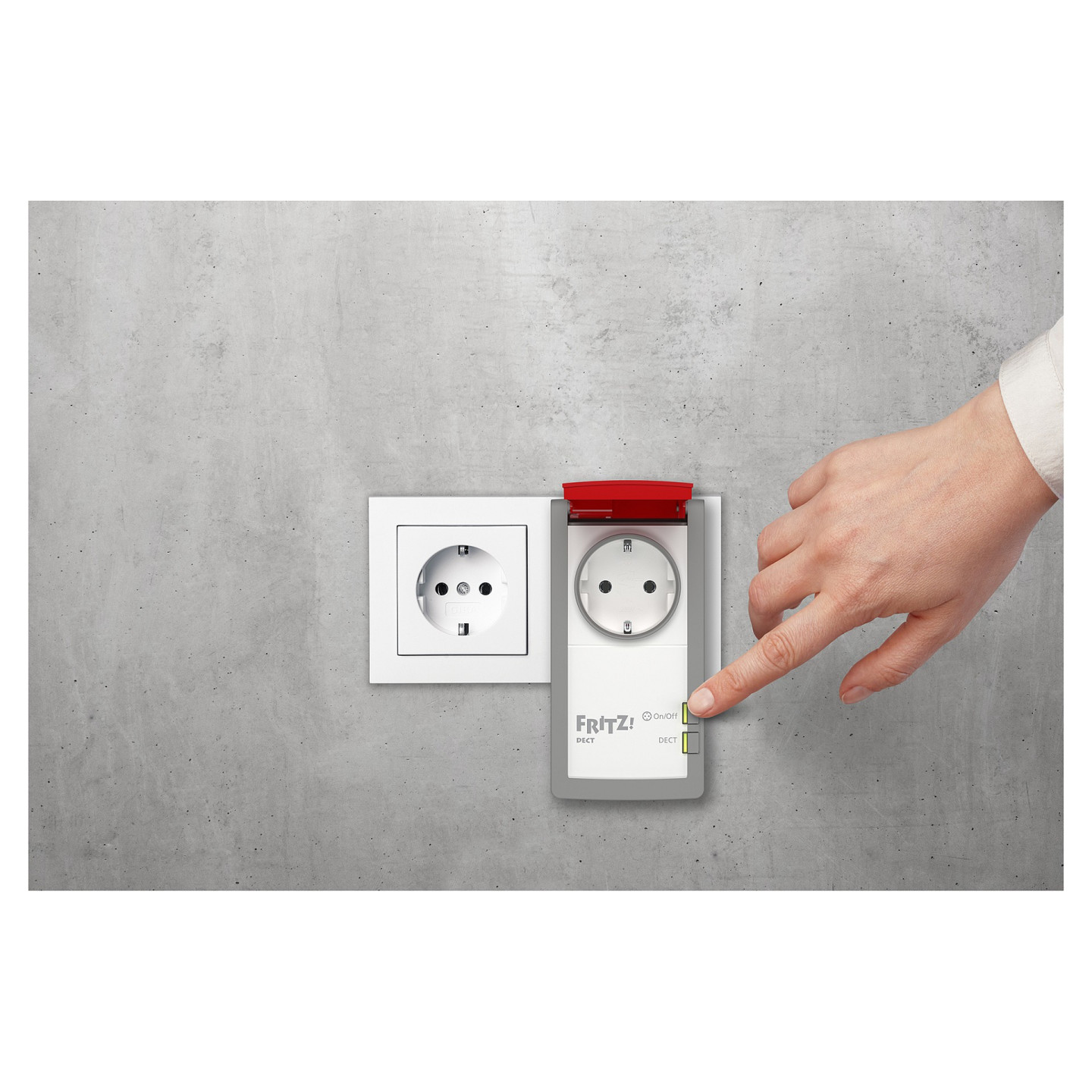 Steckdose AVM FRITZ! DECT 210 IP44 außen Strommessfunktion — Buy in Cyprus with Fast Delivery