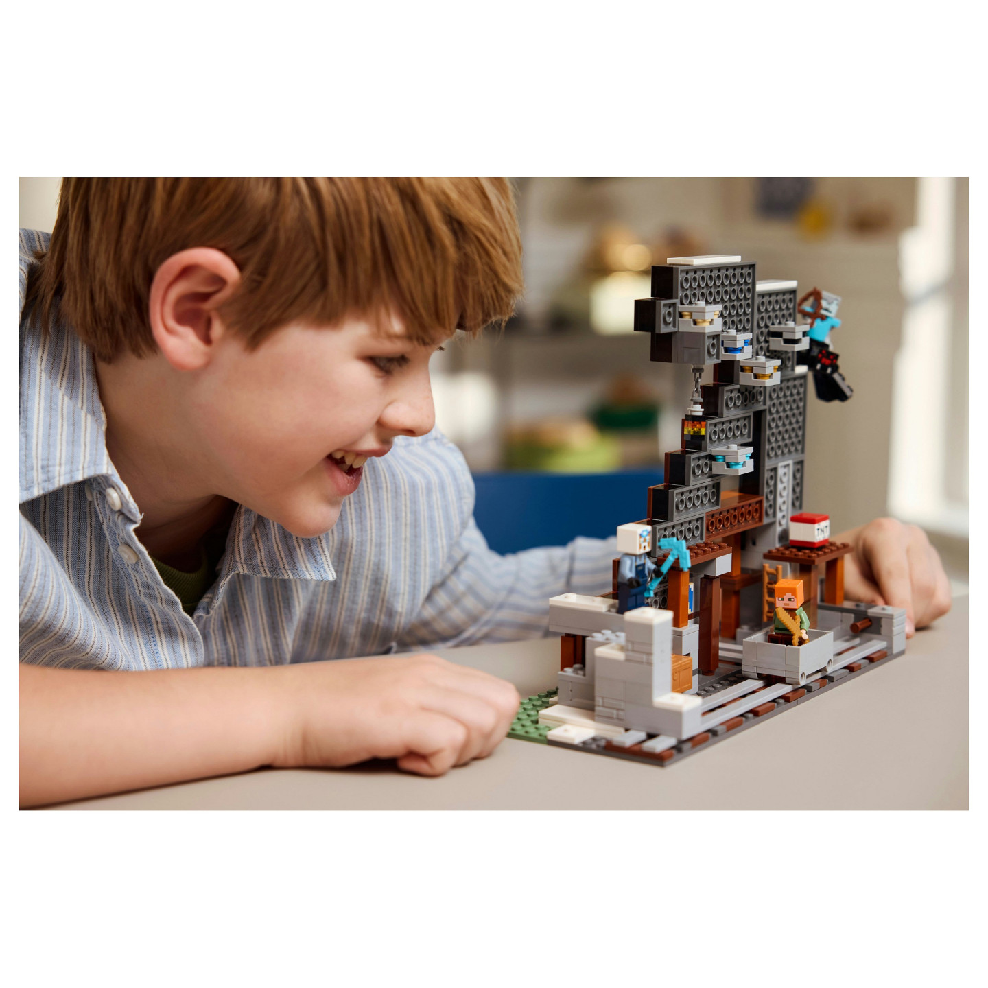 LEGO 21277 Minecraft Die Spitzhackenmine — Buy in Cyprus with Fast Delivery