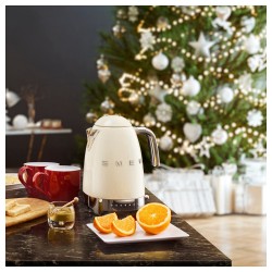 SMEG KLF03CREU 1.7L 2400W creme Wasserkocher — Buy in Cyprus with Fast Delivery