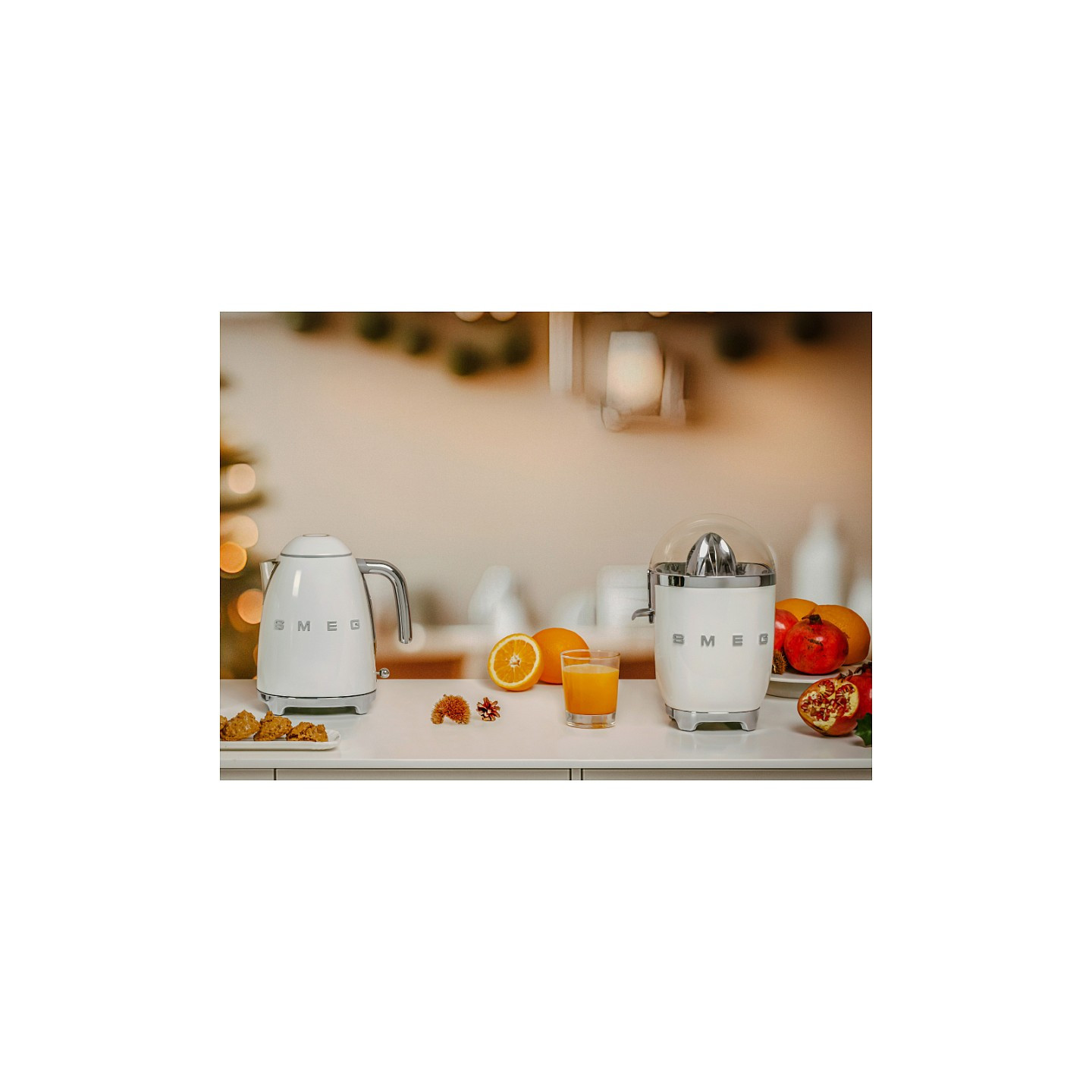 SMEG KLF03CREU 1.7L 2400W creme Wasserkocher — Buy in Cyprus with Fast Delivery
