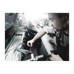 Wera Kraftform Micro-Set Schraubendrehersatz 12-tlg. — Buy in Cyprus with Fast Delivery