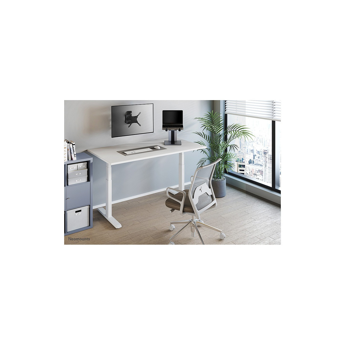 Neomounts NSLS200 Laptop-Ständer -Schwarz Silber faltbar 5KG — Buy in Cyprus with Fast Delivery