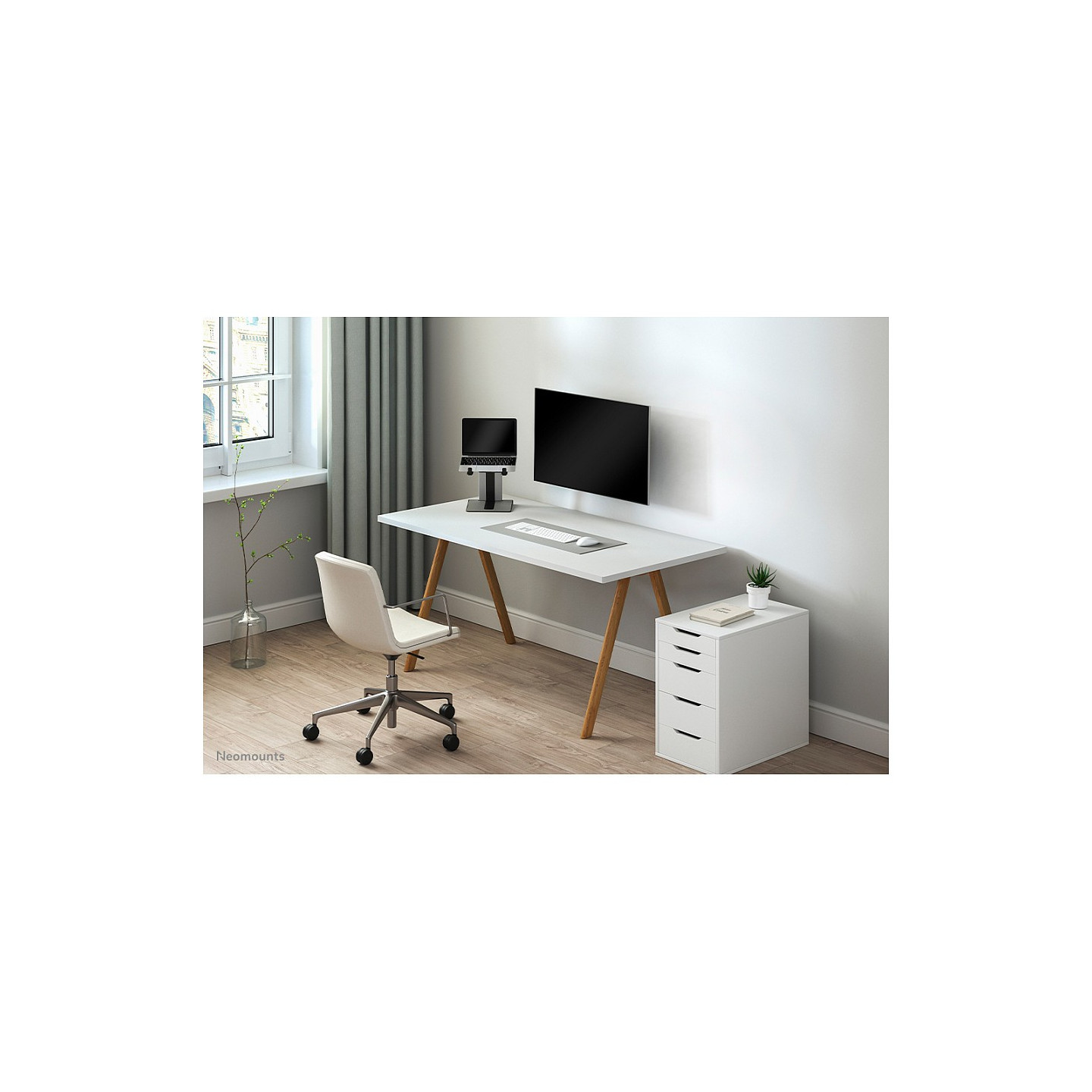Neomounts NSLS200 Laptop-Ständer -Schwarz Silber faltbar 5KG — Buy in Cyprus with Fast Delivery