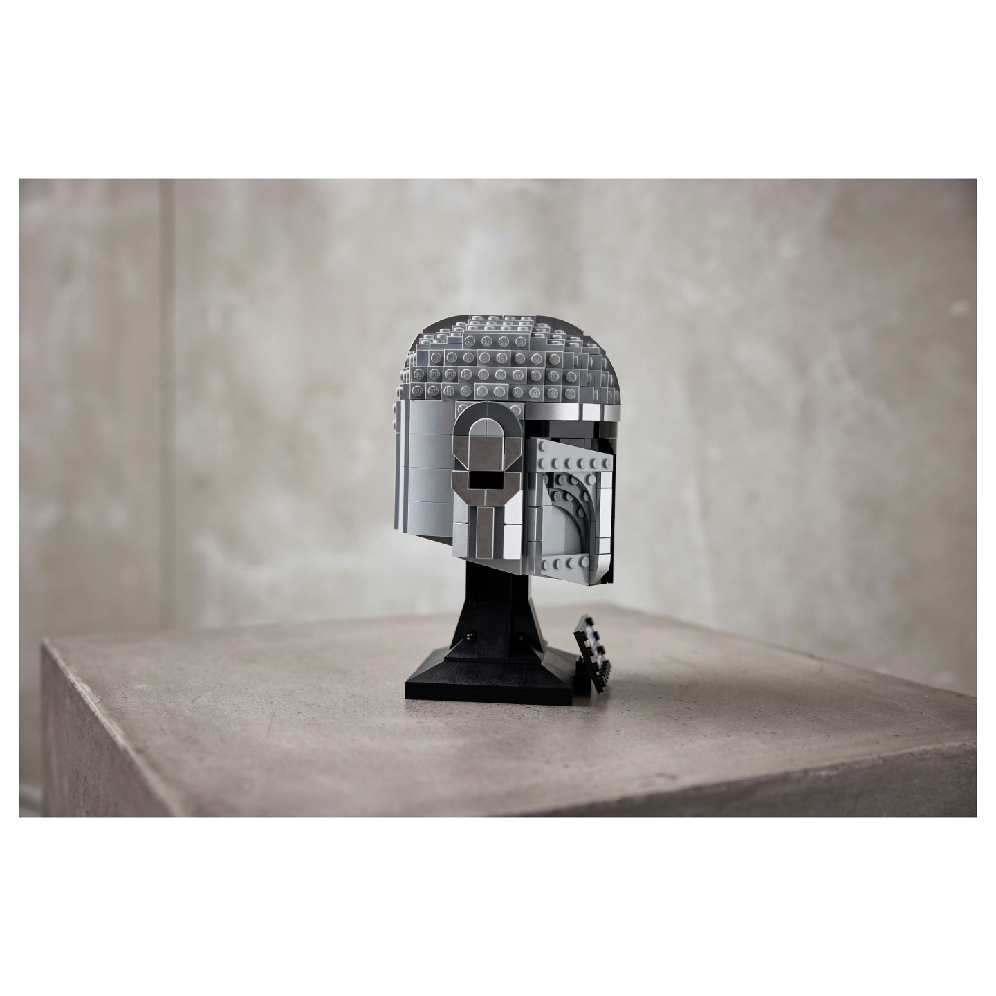 LEGO Star Wars Mandalorianer Helm 75328 — Buy in Cyprus with Fast Delivery