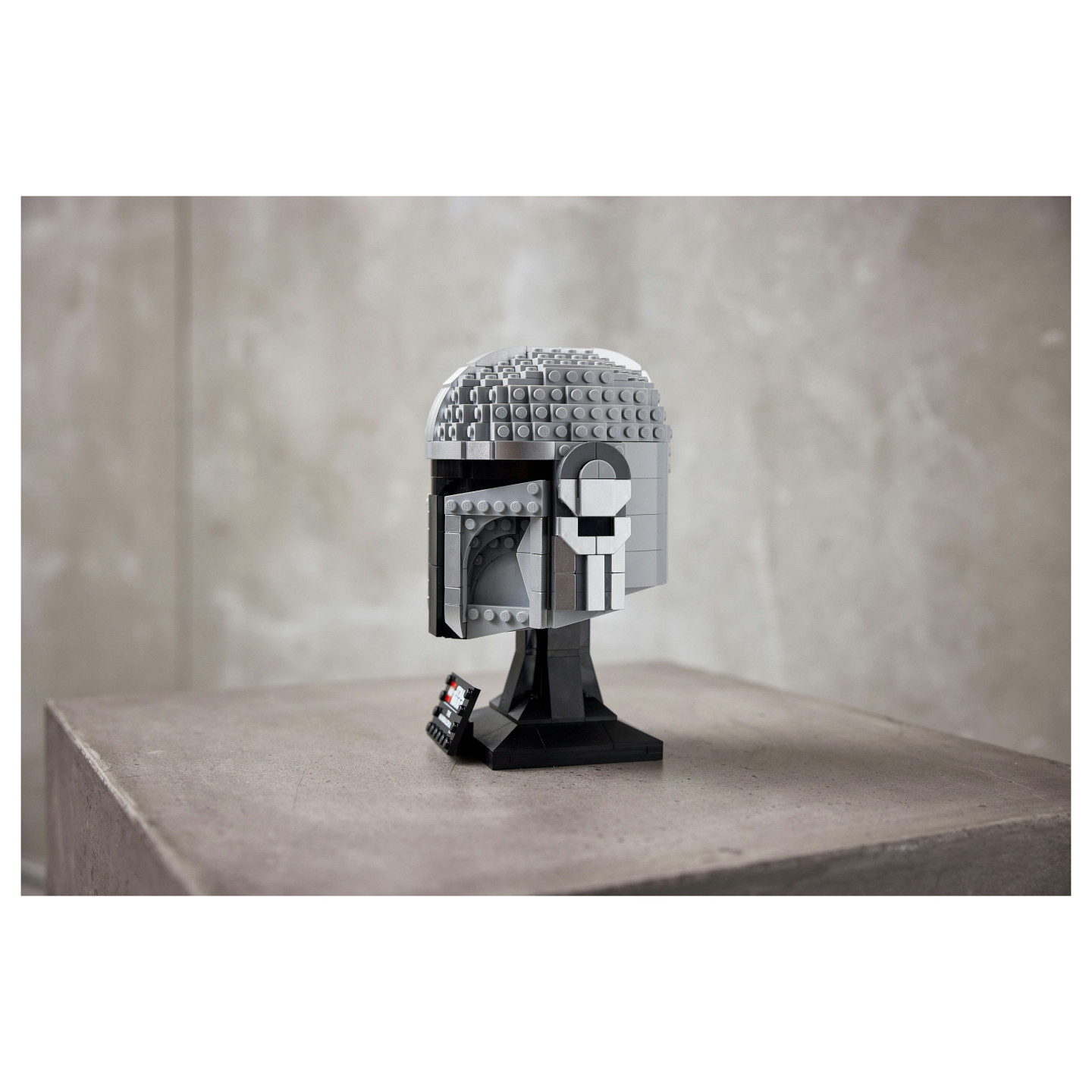 LEGO Star Wars Mandalorianer Helm 75328 — Buy in Cyprus with Fast Delivery