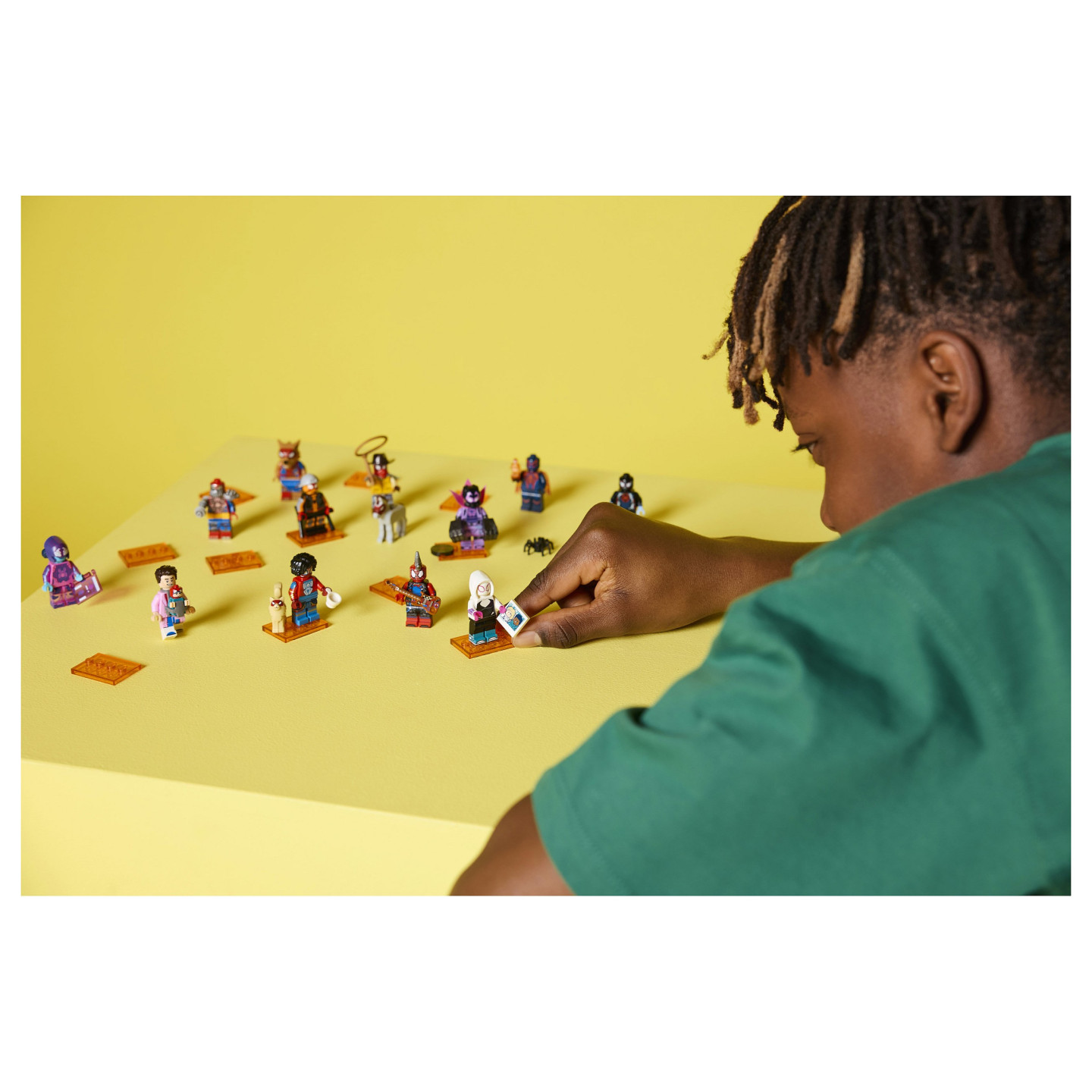 LEGO 71050 Minifigures Spider Man: Across the Spider-Verse (sortierter Artikel. eine Figur) — Buy in Cyprus with Fast Delivery