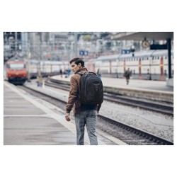 WENGER Carbon Notebook Rucksack fuer 15.6 bis 43.9cm 15.6 bis 17.3Zoll Tablet. Laptop schwarz