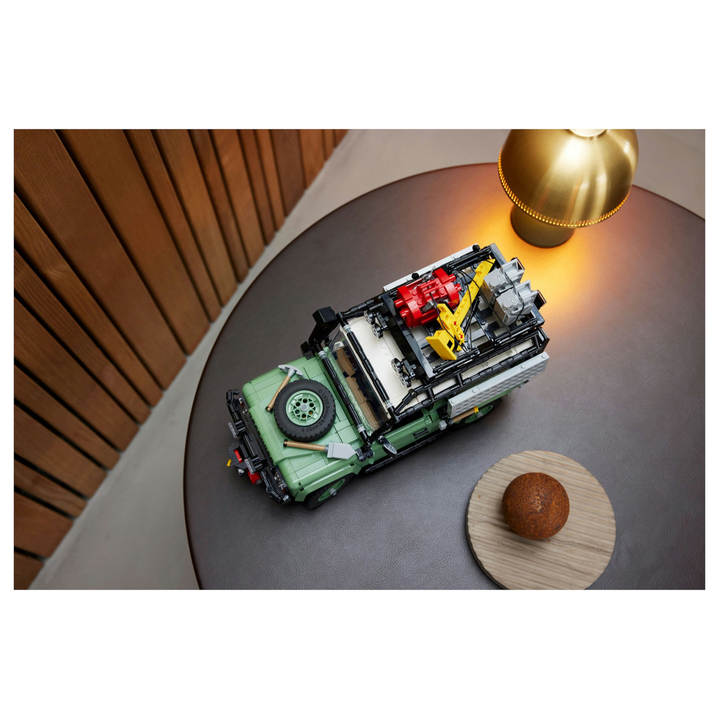 LEGO Icons - Land Rover Classic Defender 90 — Buy in Cyprus with Fast Delivery