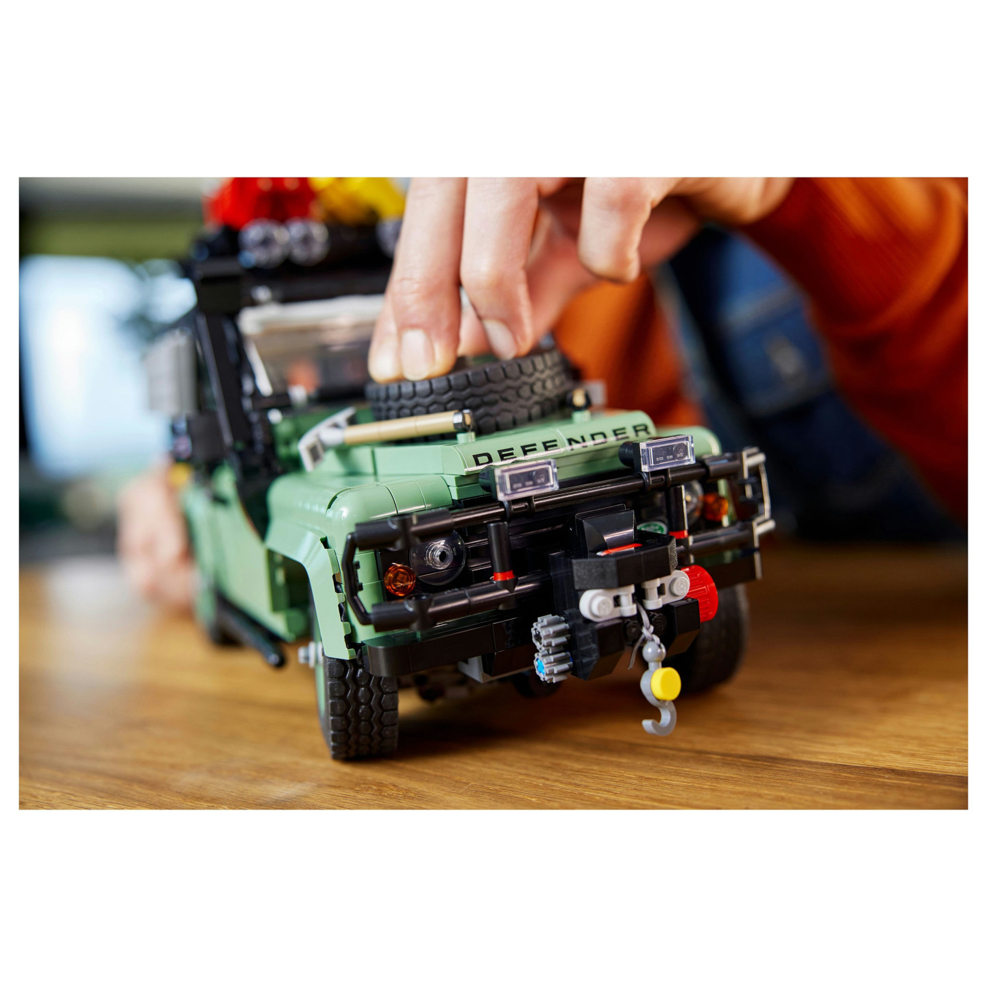 LEGO Icons - Land Rover Classic Defender 90 — Buy in Cyprus with Fast Delivery