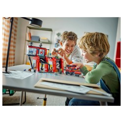 LEGO City Feuerwehrstation mit Drehleiterfahrzeug 60414 — Buy in Cyprus with Fast Delivery