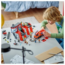 LEGO City Feuerwehrstation mit Drehleiterfahrzeug 60414 — Buy in Cyprus with Fast Delivery