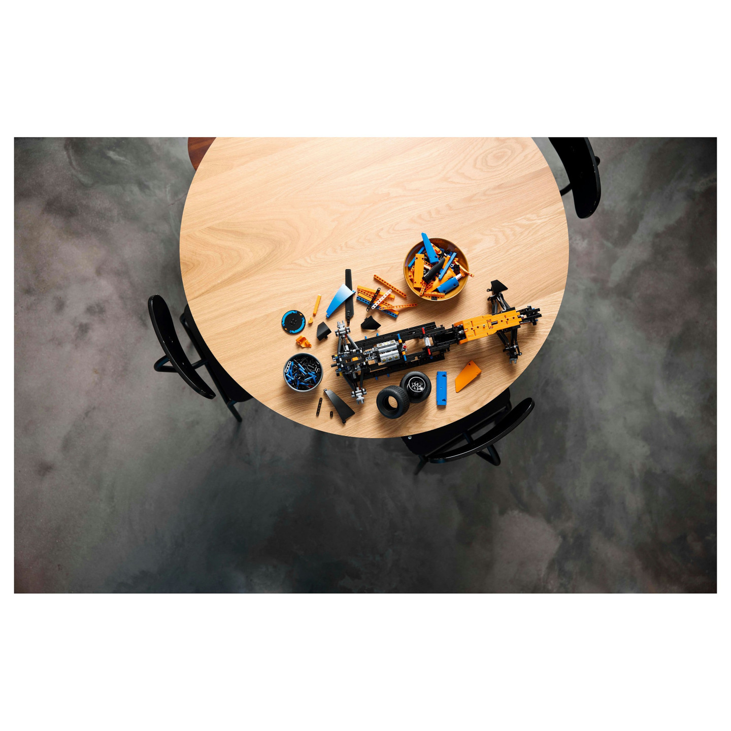 LEGO Technic McLaren Formel 1 Rennwagen 42141 — Buy in Cyprus with Fast Delivery