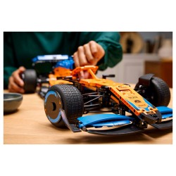 LEGO Technic McLaren Formel 1 Rennwagen 42141 — Buy in Cyprus with Fast Delivery