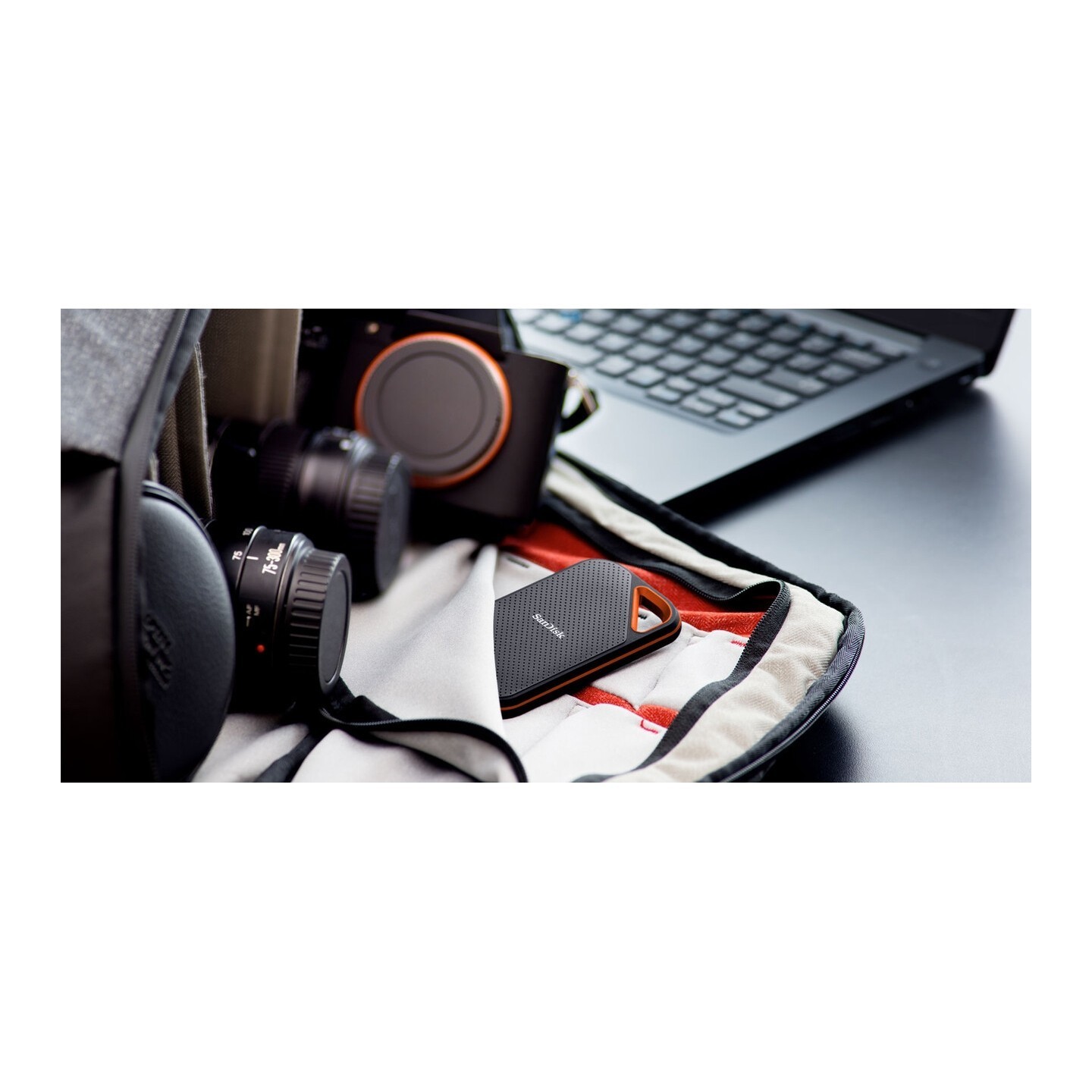 SanDisk Extreme PRO Portable SSD - 2TB - USB 3.2 Gen2x2 - Black — Buy in Cyprus with Fast Delivery