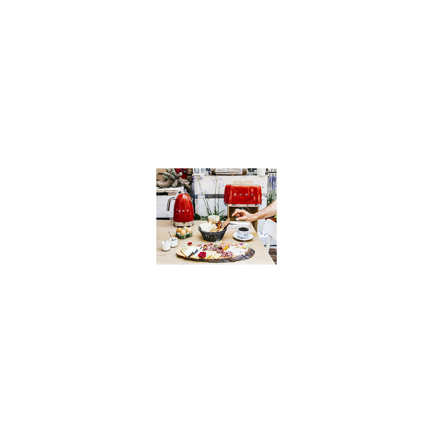 SMEG TSF02RDEU Toaster 4 Scheiben Rot — Buy in Cyprus with Fast Delivery