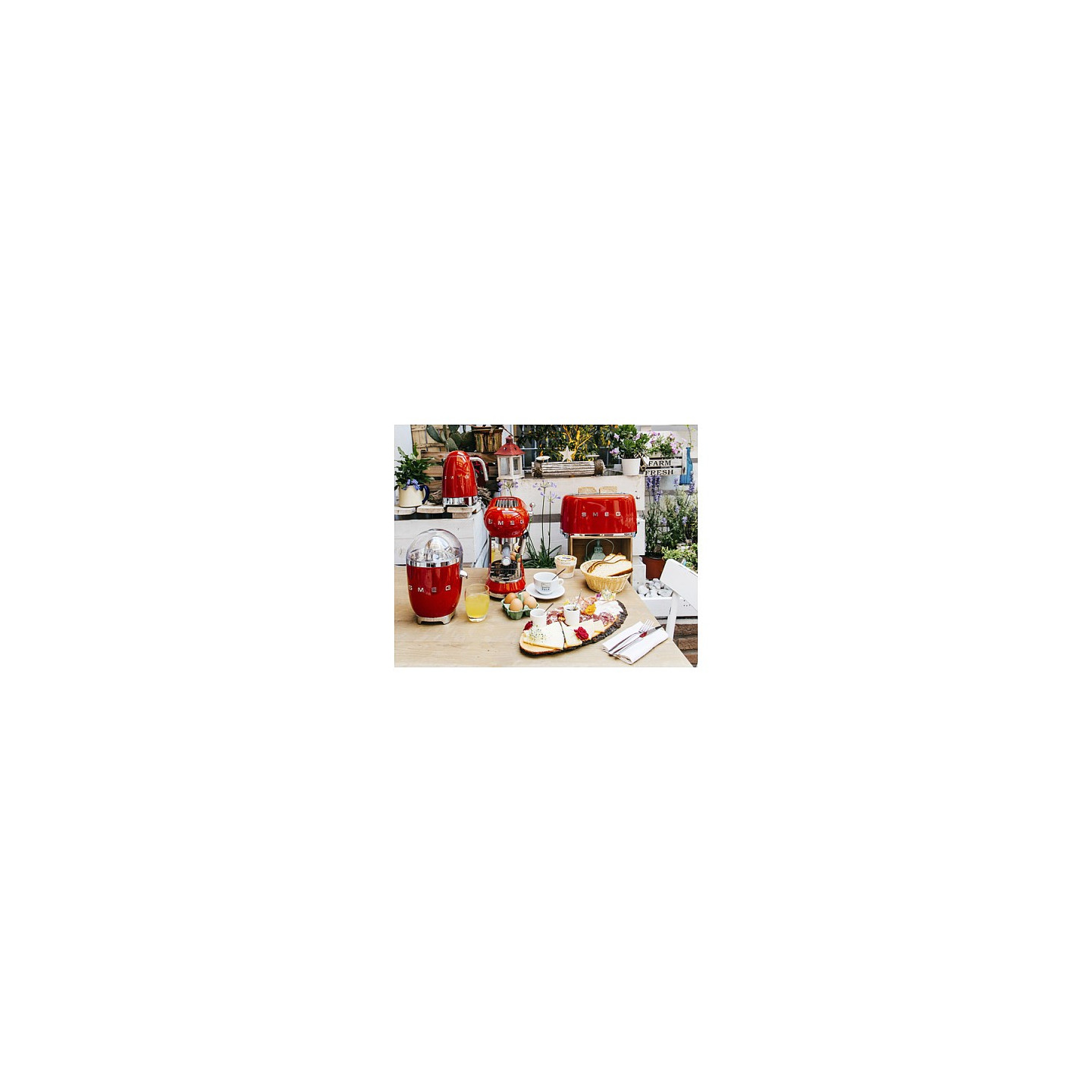 SMEG TSF02RDEU Toaster 4 Scheiben Rot — Buy in Cyprus with Fast Delivery