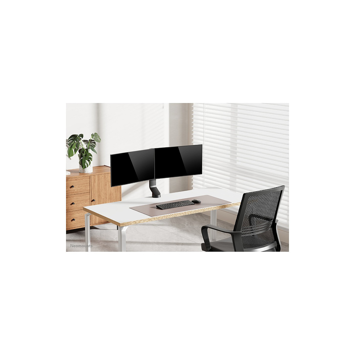 Neomounts FPMA-D860DBLACK Tischhalterung für zwei Flachbildschirme bis 27' (69 cm) 7KG — Buy in Cyprus with Fast Delivery